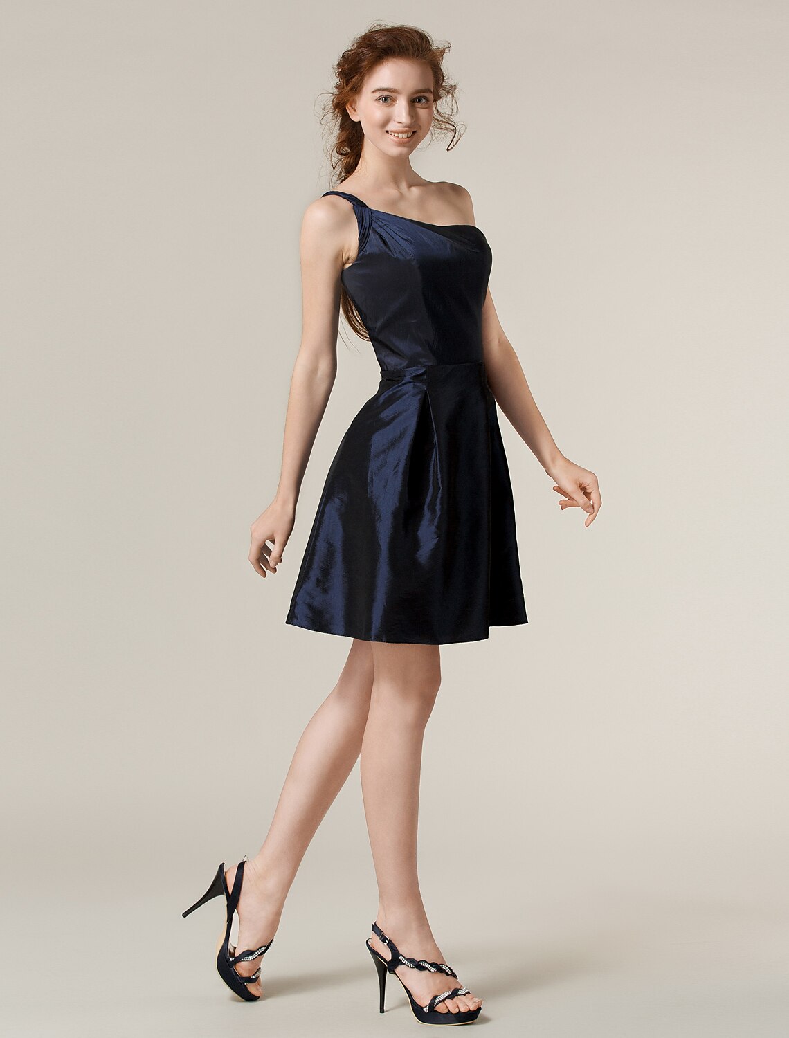 Luolandi A-Line / Princess One Shoulder Short Taffeta Bridesmaid Dress with Pleats pure color